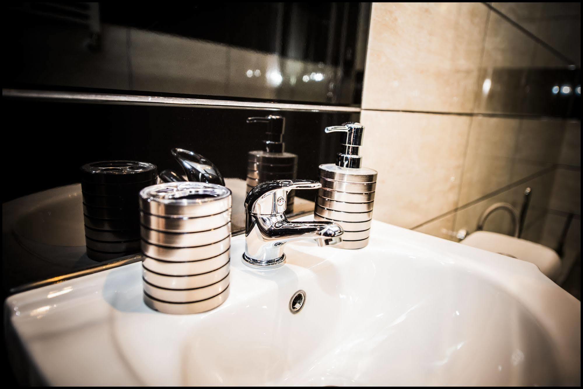 Apartament Z Jacuzzi Krakow Rynek المظهر الخارجي الصورة